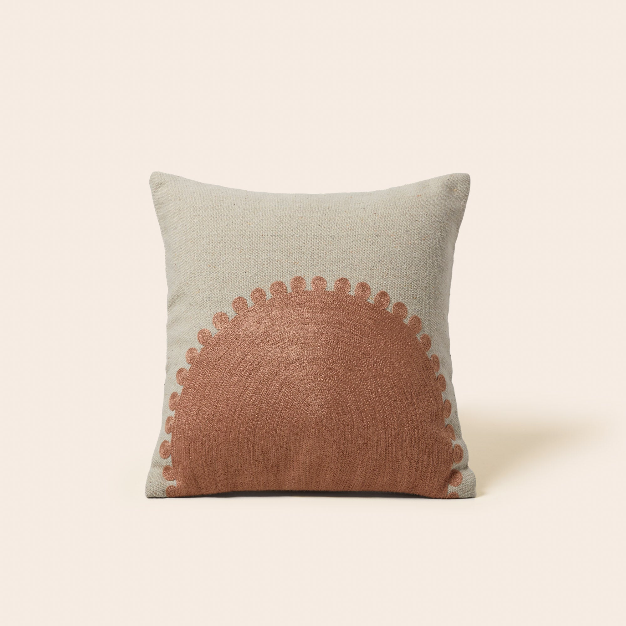 Housse de coussin SOLAR naturel et terracotta