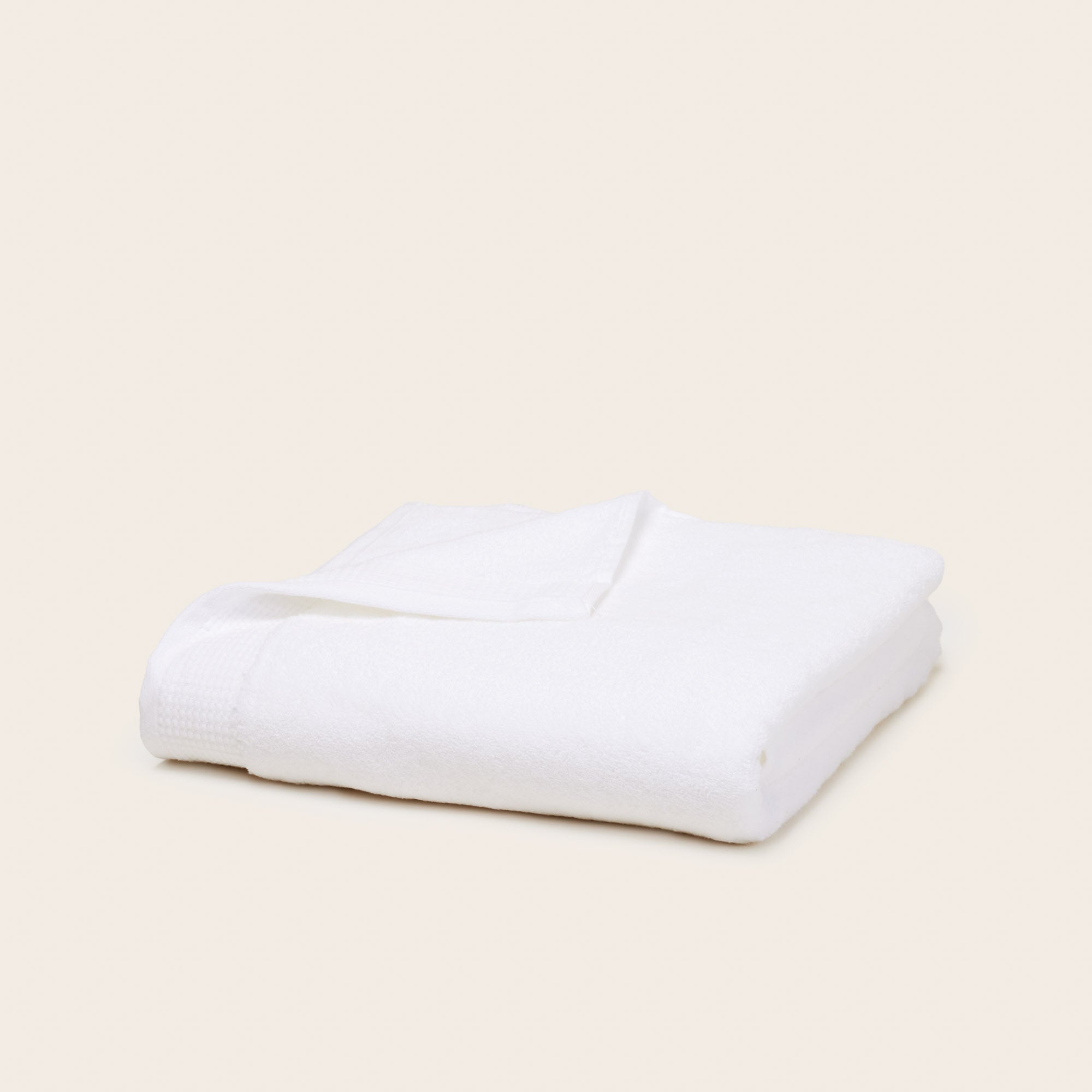 Serviette de toilette AKEMI blanc de blanc